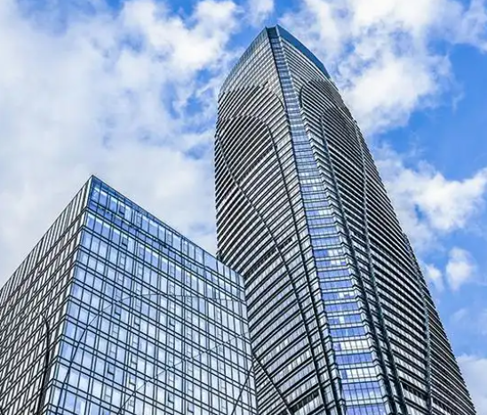 便携式户外储能电源与锂电池组选型参数对比分析